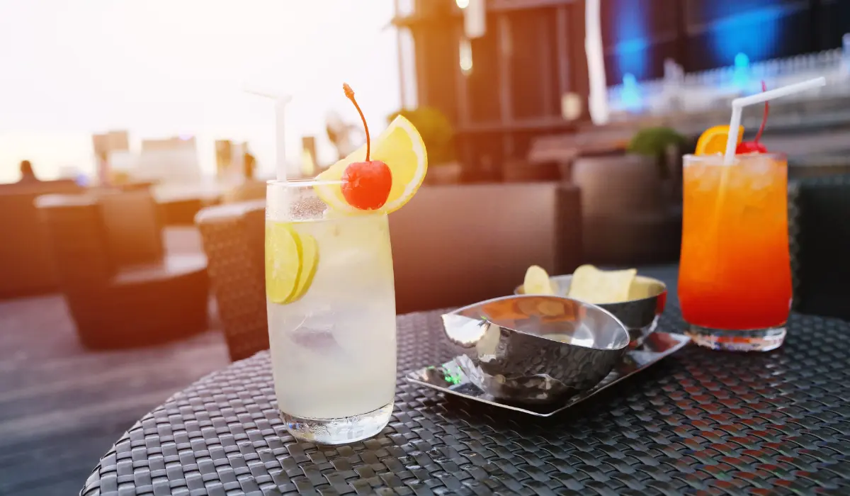 No No Nueve Rooftop Bar